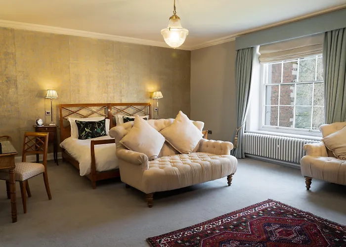 Grays Court Hotel